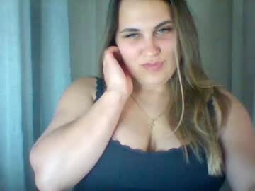 Moonlitrose_ April 29, 2025 Chaturbate stream image