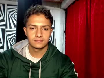 Cristian_Torres10 April 29, 2025 Chaturbate stream image