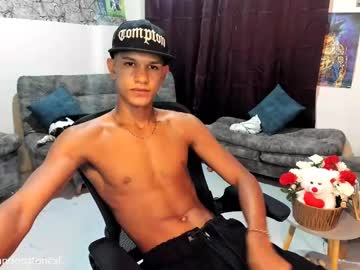 Brandonstonexl April 30, 2025 Chaturbate stream image