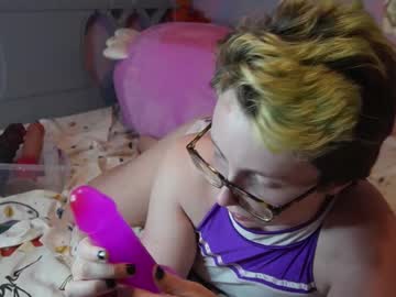 Backyardkitty April 30, 2025 Chaturbate stream image