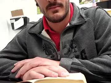 Italianstallion69123 April 30, 2025 Chaturbate stream image