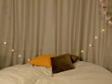 Hovlovecrafty April 30, 2025 Chaturbate stream image