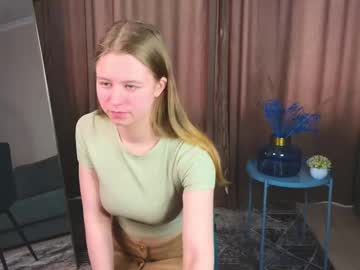 Darlinegrass April 30, 2025 Chaturbate stream image