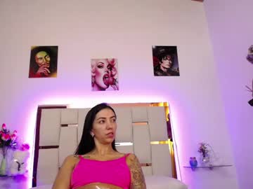 Lunazambrano18 April 30, 2025 Chaturbate stream image