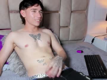 Logan_Whithee_ April 30, 2025 Chaturbate stream image
