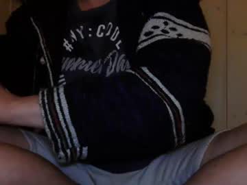 Moonlines May 01, 2025 Chaturbate stream image