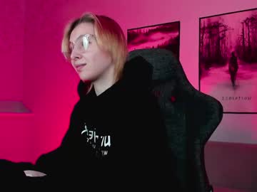 Filipinaadams May 01, 2025 Chaturbate stream image