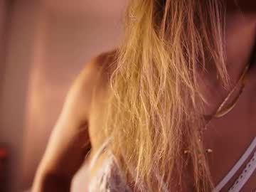 R4veenn May 01, 2025 Chaturbate stream image