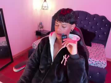 Hailey_Blooom_ May 01, 2025 Chaturbate stream image