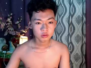 Frunk_Star May 01, 2025 Chaturbate stream image