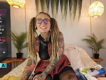 Cheviblue May 01, 2025 Chaturbate stream image