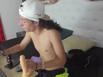Ismael_Wid May 01, 2025 Chaturbate stream image