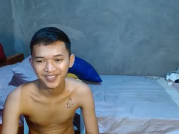 John_Zacharyxx May 01, 2025 Chaturbate stream image