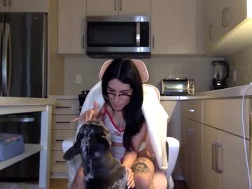 Vibingwithchloe May 01, 2025 Chaturbate stream image