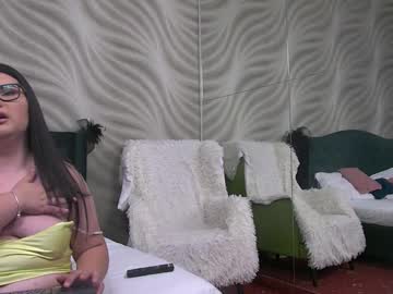Bella_Rave May 01, 2025 Chaturbate stream image