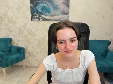 Bellaspaci May 01, 2025 Chaturbate stream image