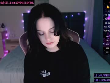 Darcyie1ove stream photo from May 01, 2025