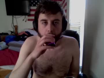 Farmboy2398 May 01, 2025 Chaturbate stream image