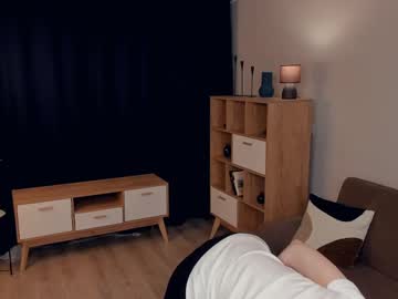 Silensia May 01, 2025 Chaturbate stream image
