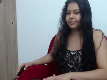 Kiki_Morena69 May 01, 2025 Chaturbate stream image