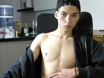 Kelasir May 02, 2025 Chaturbate stream image