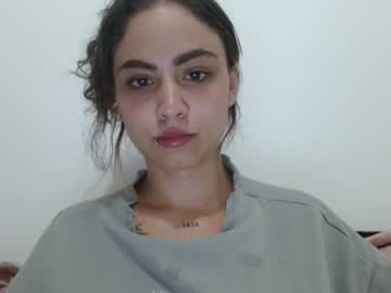 Isadoraelite16 May 02, 2025 Chaturbate stream image