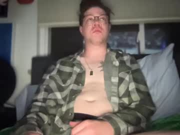 Hunglungq May 02, 2025 Chaturbate stream image