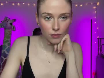 Shadebabe May 02, 2025 Chaturbate stream image