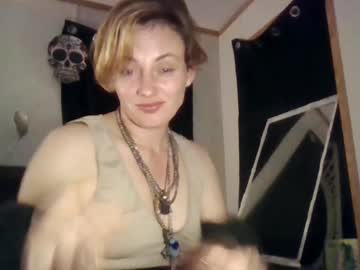 Derbycitygirl May 02, 2025 Chaturbate stream image