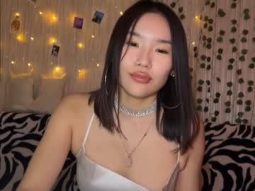 Asian_Vi May 02, 2025 Chaturbate stream image