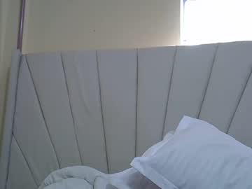 Sweet_Bellah77 May 02, 2025 Chaturbate stream image