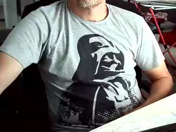 Tomtom02029 May 02, 2025 Chaturbate stream image