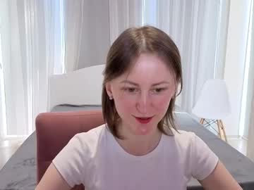 Luluchiiii May 02, 2025 Chaturbate stream image