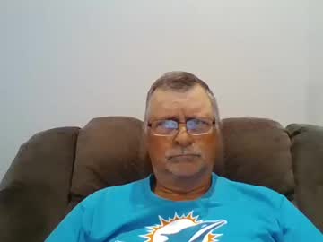 Hot4tightholes May 02, 2025 Chaturbate stream image