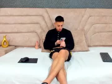 Thiagos19 May 02, 2025 Chaturbate stream image