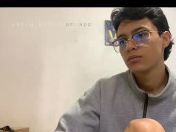 Antonelly_Escobar May 02, 2025 Chaturbate stream image