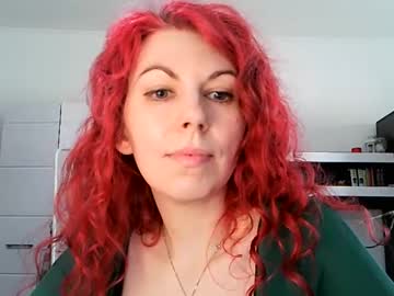 Kira_Rosie May 02, 2025 Chaturbate stream image