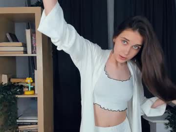 B3rrymo0d May 02, 2025 Chaturbate stream image