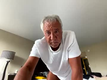 Quest_One May 02, 2025 Chaturbate stream image