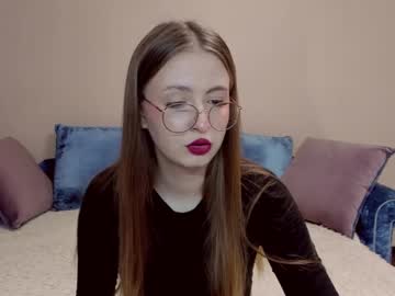 Adellorens May 02, 2025 Chaturbate stream image