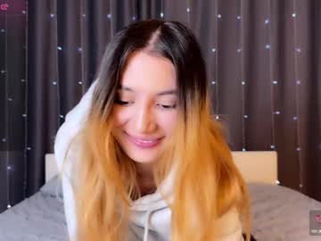Asya_Foxy May 02, 2025 Chaturbate stream image