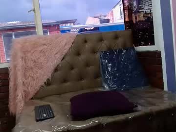 Enyil_Rousse May 02, 2025 Chaturbate stream image