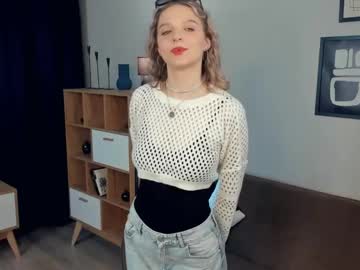 Silensia May 02, 2025 Chaturbate stream image