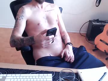 Tt_Boy2000 May 02, 2025 Chaturbate stream image