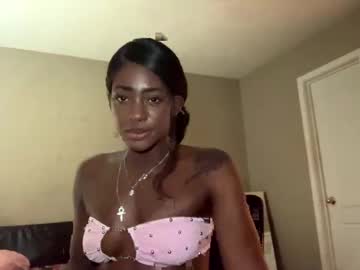 Newatl1211 May 02, 2025 Chaturbate stream image