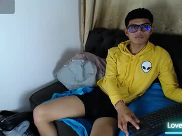 Dooggy_23 May 02, 2025 Chaturbate stream image