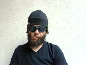 Kis4kum May 02, 2025 Chaturbate stream image