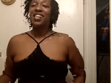 Alotofazzisback May 03, 2025 Chaturbate stream image