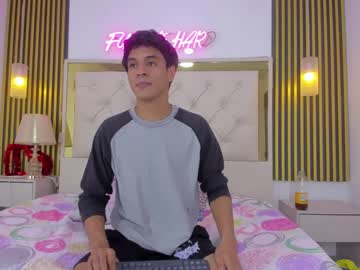 Kevin_Starhot May 03, 2025 Chaturbate stream image