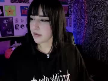 Yuhwa May 03, 2025 Chaturbate stream image